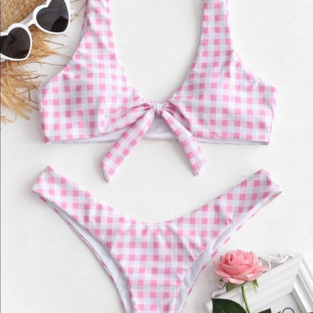 NWT Zaful Pink Gingham Tie Bikini